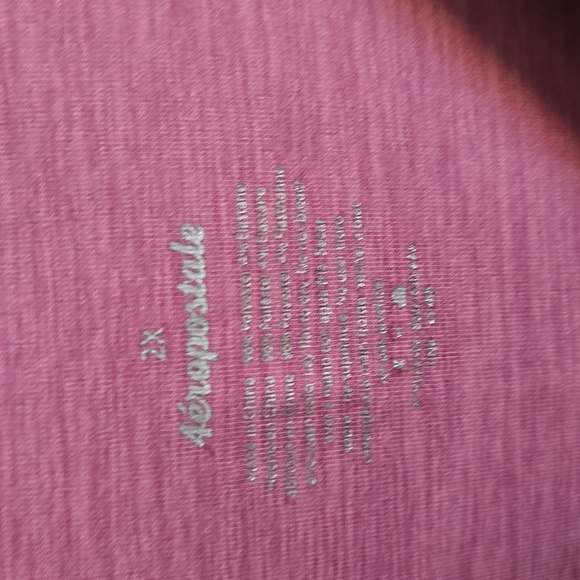 EUC Aeropostale Sport dri-fit top - Picture 3 of 4